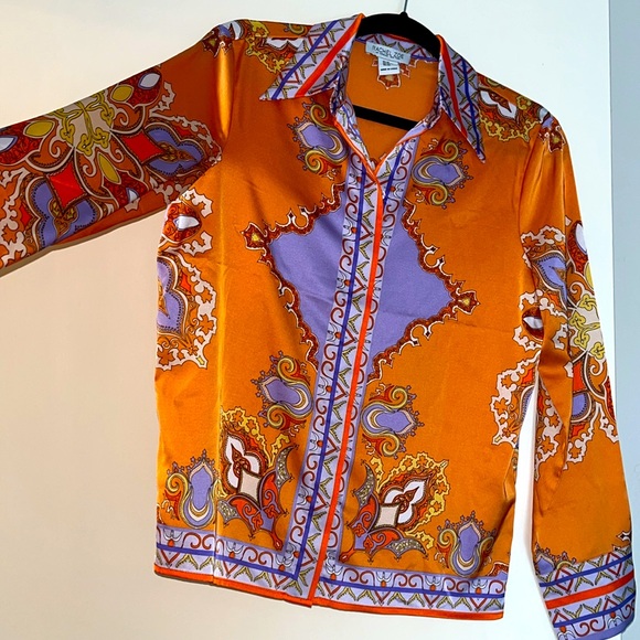 Multicolor scarf print silky blouse - Picture 2 of 8